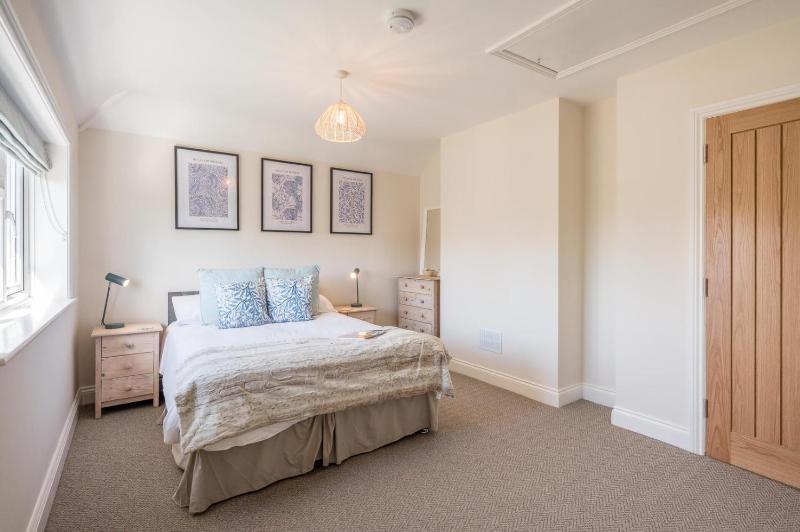 105 Saxmundham Road Aldeburgh - image 2