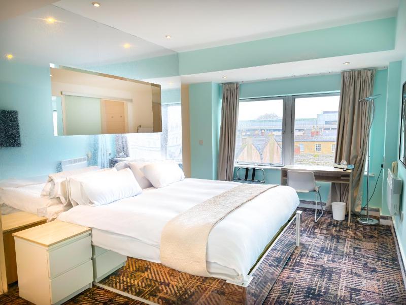 Citrus Hotel Cheltenham by Compass Hospitality - image 49