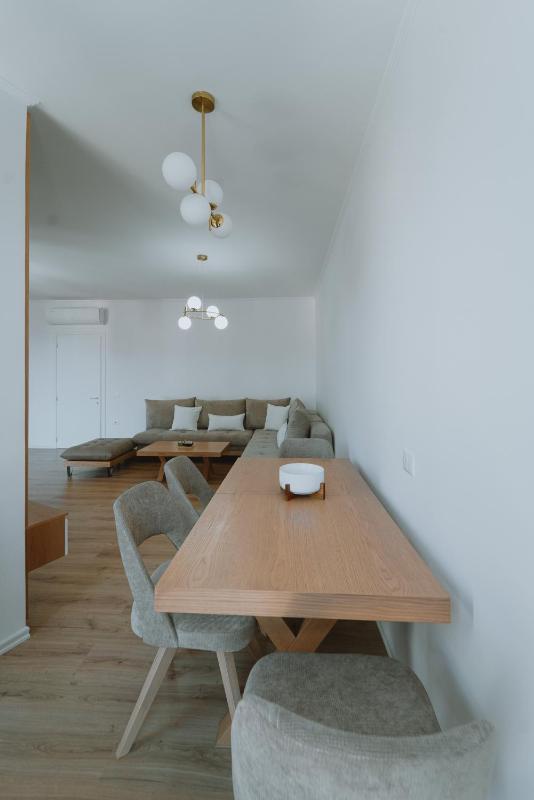 B & D Apartment - image 10