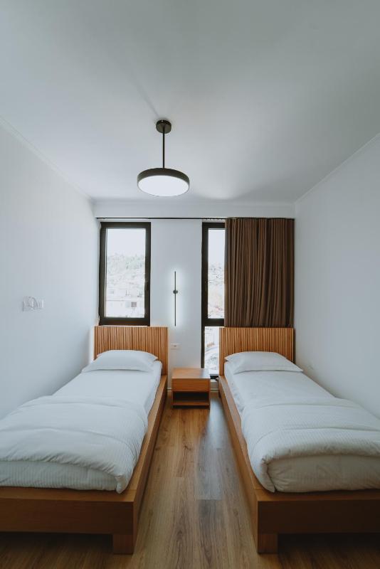 B & D Apartment - image 15