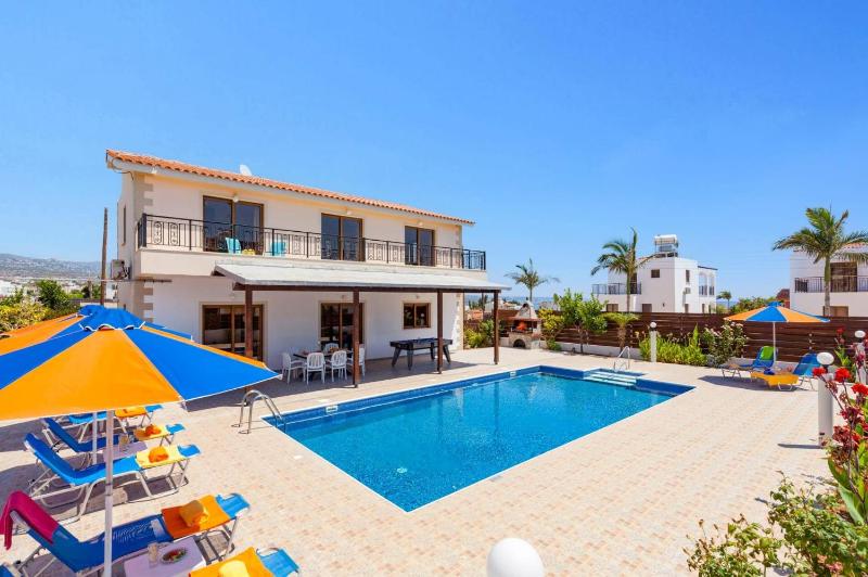Villa Angela Coral by Villa Plus - image 1