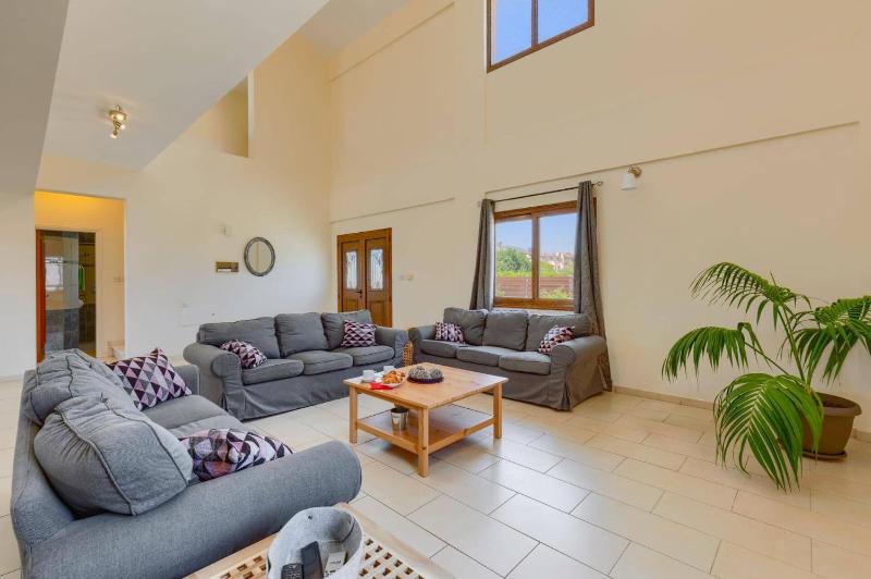 Villa Angela Coral by Villa Plus - image 16
