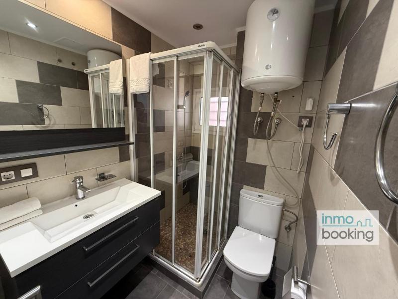 CapFerran Salou Beach Apartment - image 15