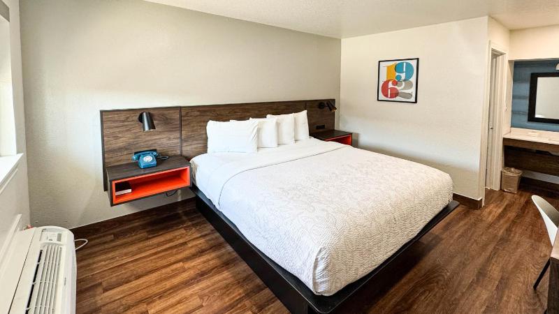 Motel 6 Galveston TX - Beach/Seawall - image 6