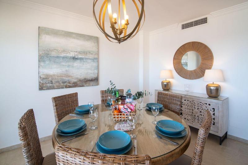 Beachfront PENTHOUSE - El MIRADOR DE BERMUDA BEACH - image 30