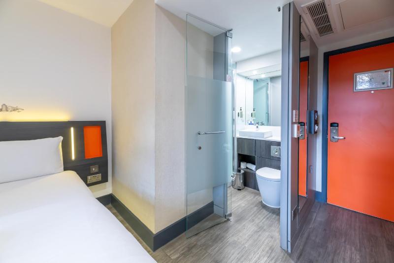 easyHotel Leeds - image 41