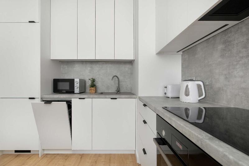 Nowoczesny Apartament z Balkonem i Parkingiem w Garażu Podziemnym blisko Spodka by Noclegi Renters - image 22