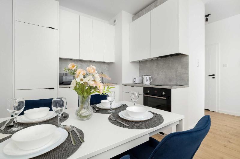 Nowoczesny Apartament z Balkonem i Parkingiem w Garażu Podziemnym blisko Spodka by Noclegi Renters - image 35
