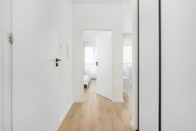 Nowoczesny Apartament z Balkonem i Parkingiem w Garażu Podziemnym blisko Spodka by Noclegi Renters - image 30