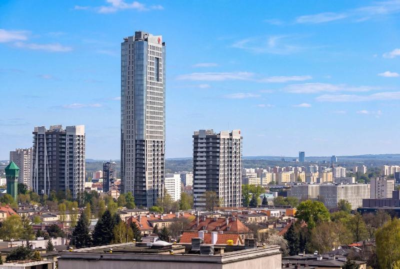 Nowoczesny Apartament z Balkonem i Parkingiem w Garażu Podziemnym blisko Spodka by Noclegi Renters - image 5