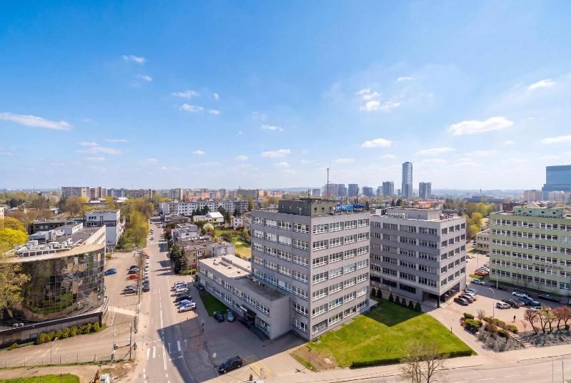 Nowoczesny Apartament z Balkonem i Parkingiem w Garażu Podziemnym blisko Spodka by Noclegi Renters - image 9