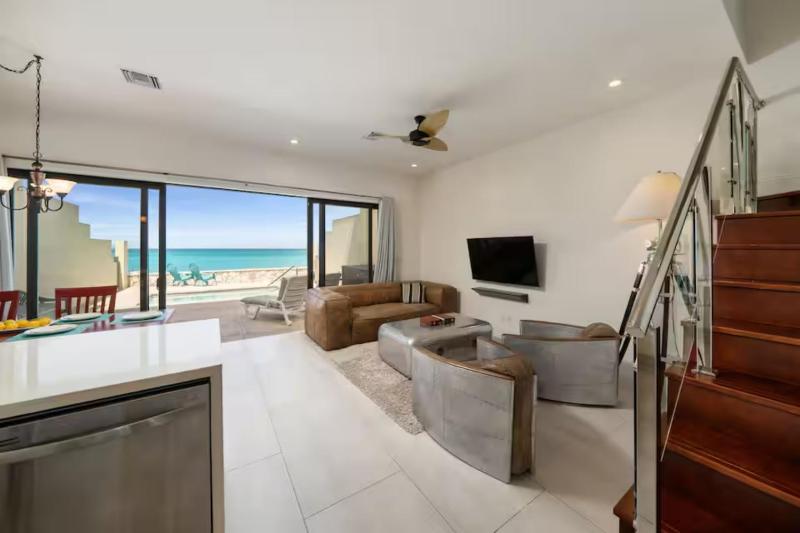 EXCLUSIVE Modern Apartment in Nasáu Bahamas - image 15