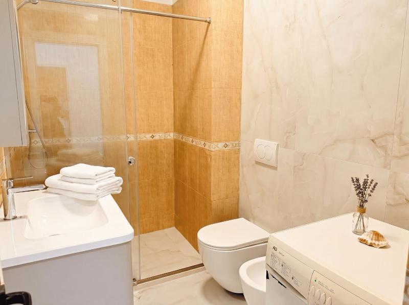 Albania Holiday Apartment by the Beach 118 - image 8