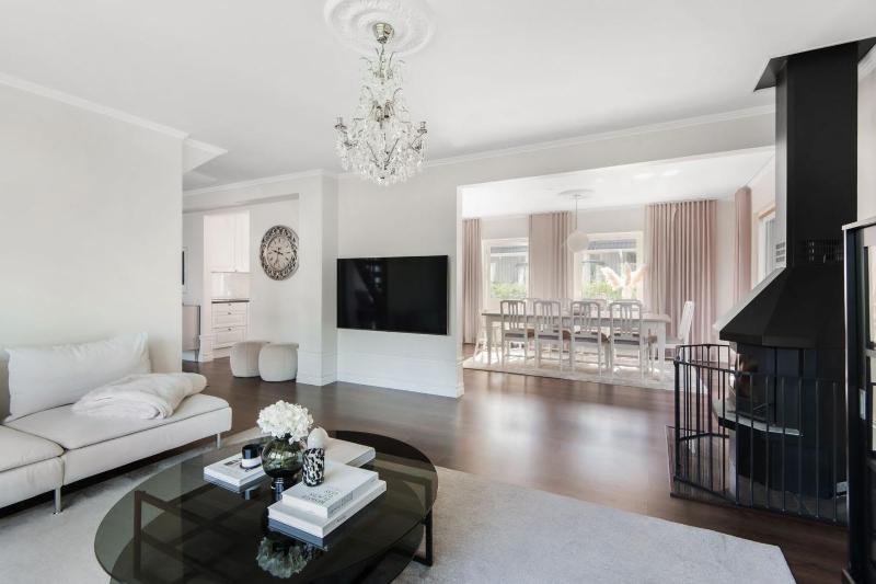 Spacious Family Villa Large Terrace 3BR - image 6