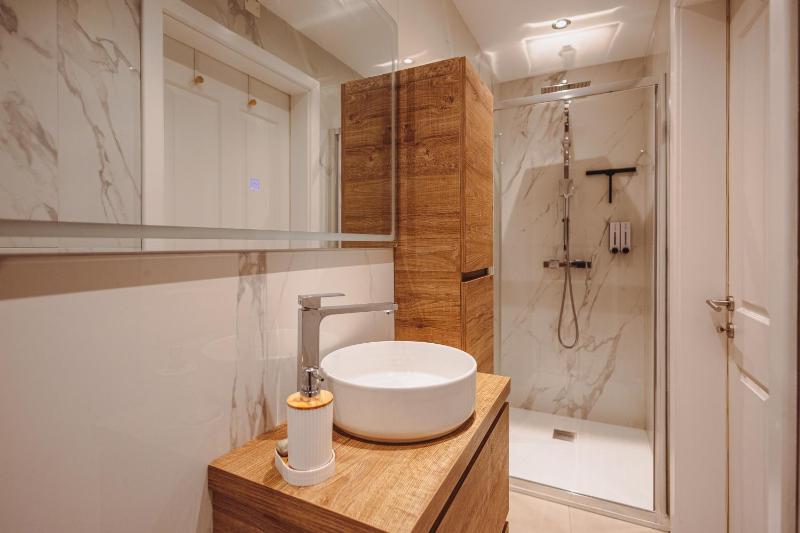 Central Apartment in St Julian's Perfect for Families - image 10