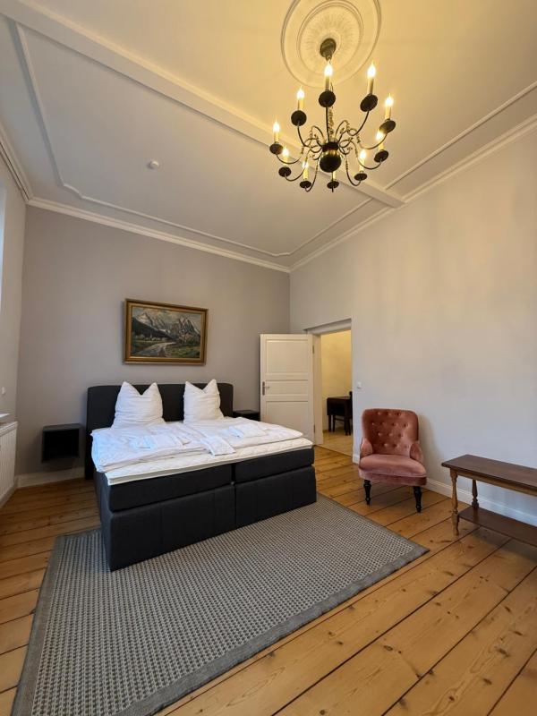 Fürstenhof Belle Etage Altstadt- Parkplatz im Innenhof - image 3