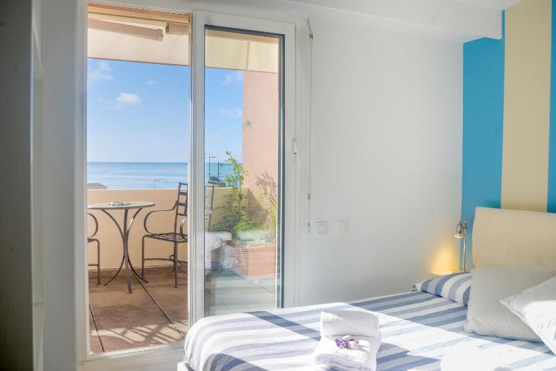 Eden Palace 9 Attico 200m from the Promenade - Happy Rentals - image 17