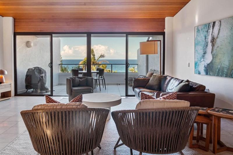 Charming Mediterranean Villa Ocean Views & Pool - image 2