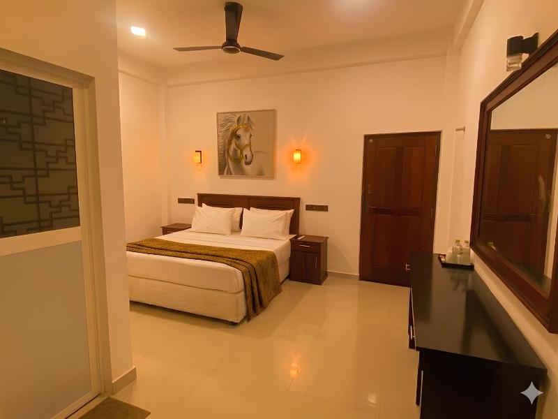 H M C Leisure Villa Devinuwara - image 13