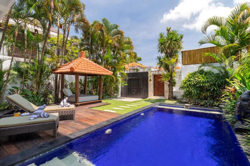 Villa Istana 2 - 2BR Private Pool Villa Near Binta - image 39