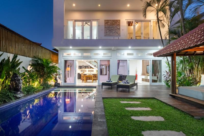 Villa Istana 2 - 2BR Private Pool Villa Near Binta - image 21
