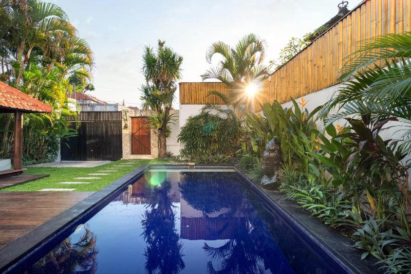 Villa Istana 2 - 2BR Private Pool Villa Near Binta - image 18
