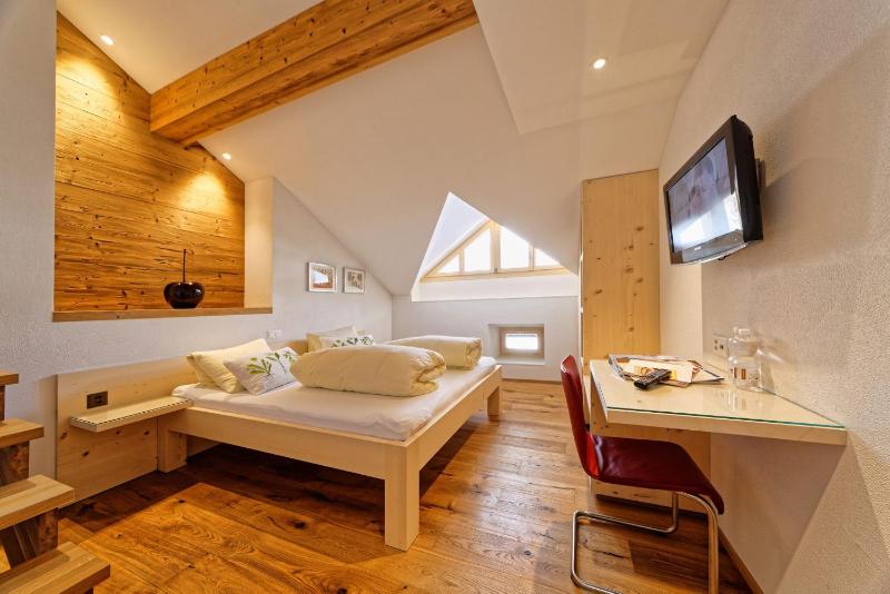 Superior Double Room image 1