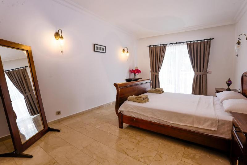 Villa Alis stunning sea view with Infinity Pool - image 31