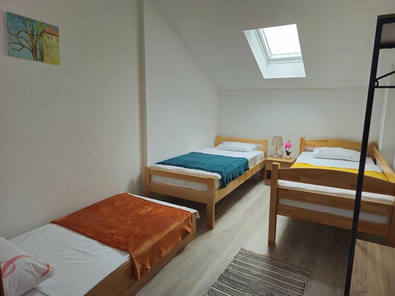 Villa ENT - image 2