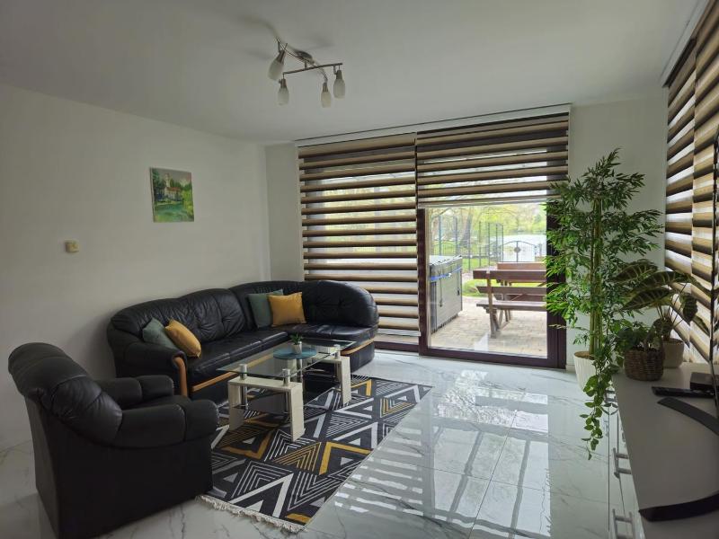 Villa ENT - image 11
