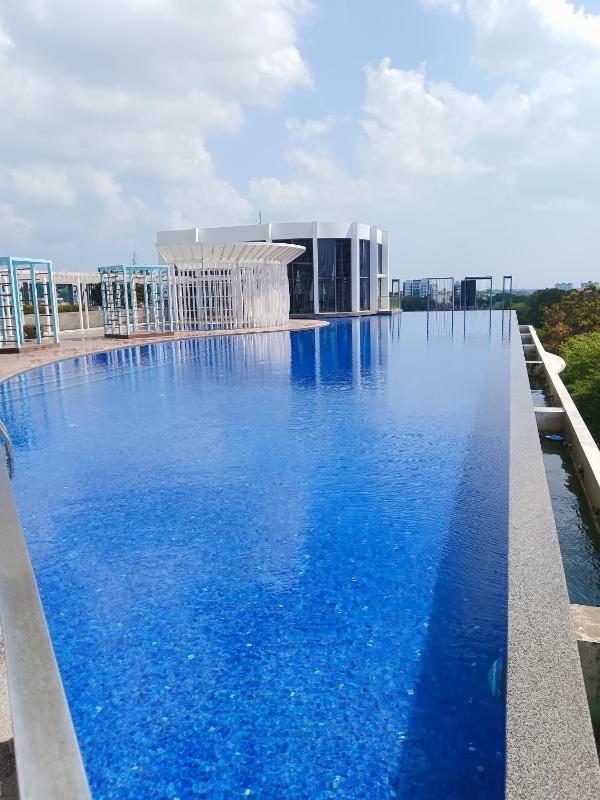 Pool View 2-Bedroom Troika Kota Bharu @ XY Stay - image 12
