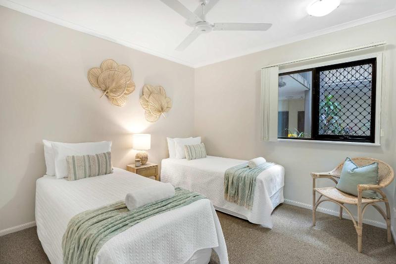 Palm Haven Retreat - image 7