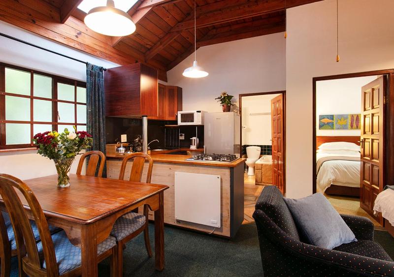 Waterkloof Apartments - image 9