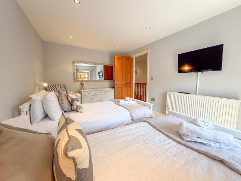 The Burrows - 3 Bedroom Holiday Home - Tenby - image 20