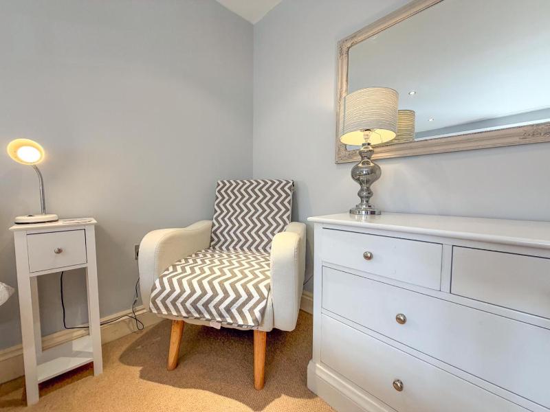 The Burrows - 3 Bedroom Holiday Home - Tenby - image 14
