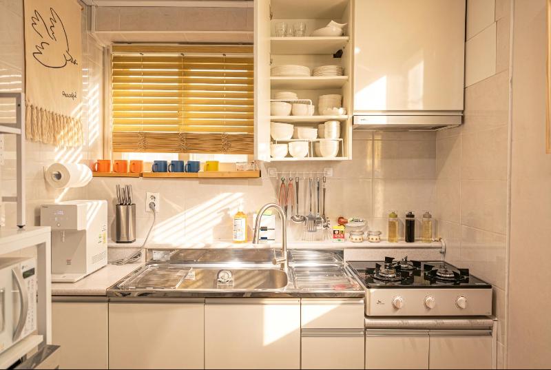 JT Tailored Service Home near Hyehwa Station - image 13