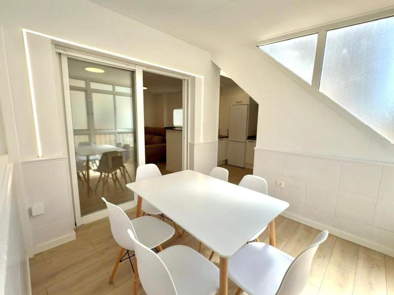 Terrasol magnifico atico duplex en el centro de Torre del Mar sin ascensor - image 13