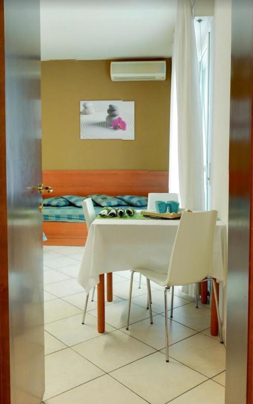 Riviera Residence - image 33