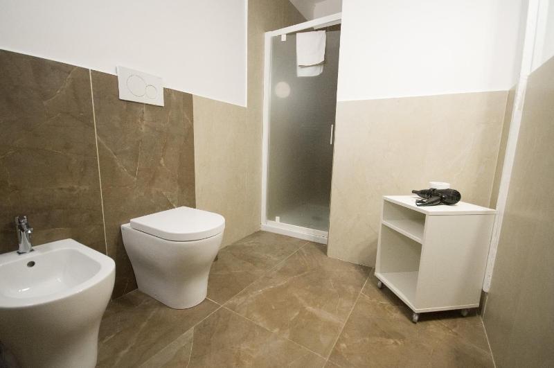 BIANCA ROOMS - image 12