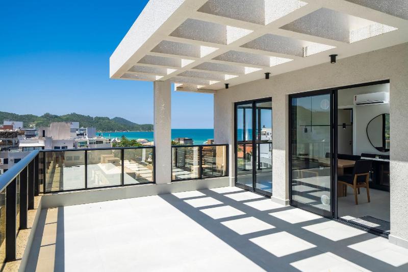Brisas do Sul 204 - Duplex Penthouse - 3 En-suite Bedrooms - 2 Parking Spaces | Mariscal Beach - image 1