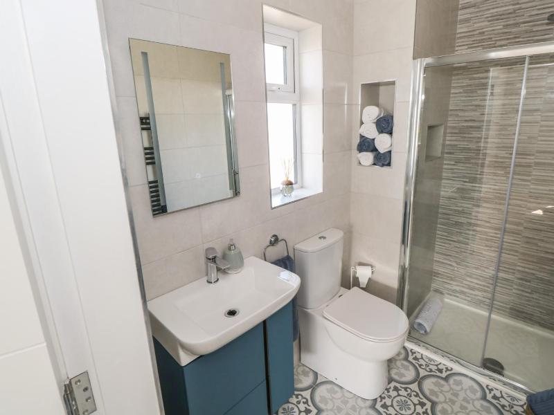 Red House - image 15