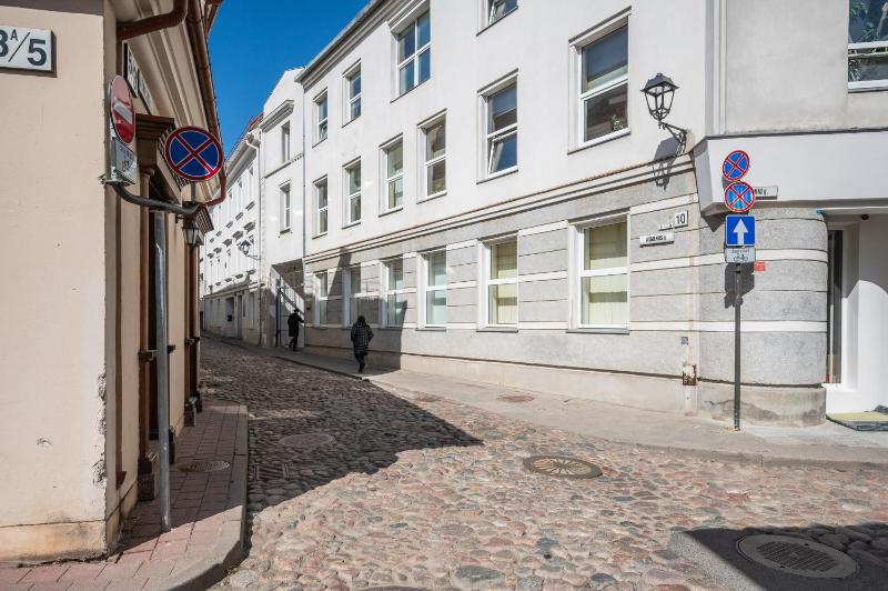 ArtDeco Apartments with Parking by Reside Baltic - image 6