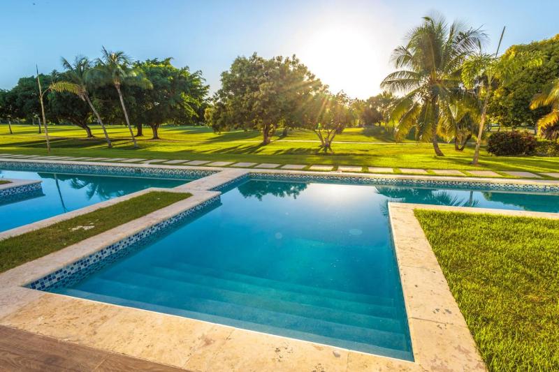 Stylish 2BD Pool and Golf Views in Cocotal. - image 49