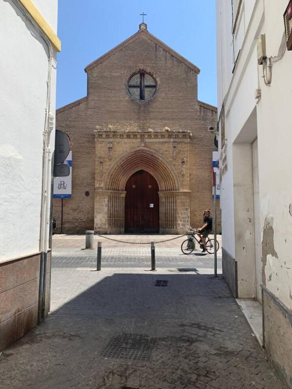 La Puerta Verde en el Casco Antiguo - image 8