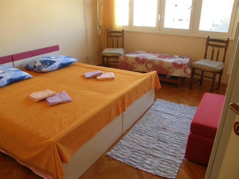 Double Room image 2