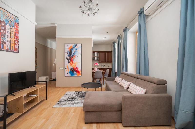 ArtDeco Apartments with Parking by Reside Baltic - image 15