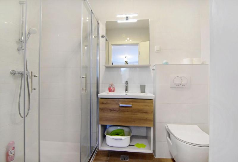 Comfort apartment in Zambratija - image 11