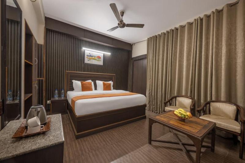 8 Bedrooms Private Property I Familys I groups I Kitty Parties I Near Mall Road Kasauli I By Kasauli Residency - image 7