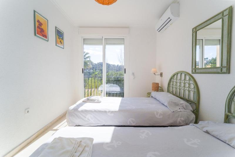 Altea Hills 3BR House with Private Garden - image 28