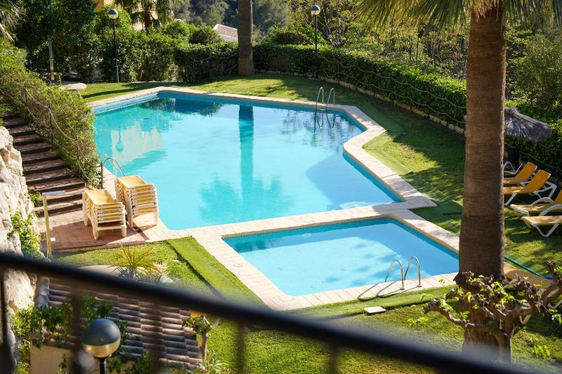 Altea Hills 3BR House with Private Garden - image 5